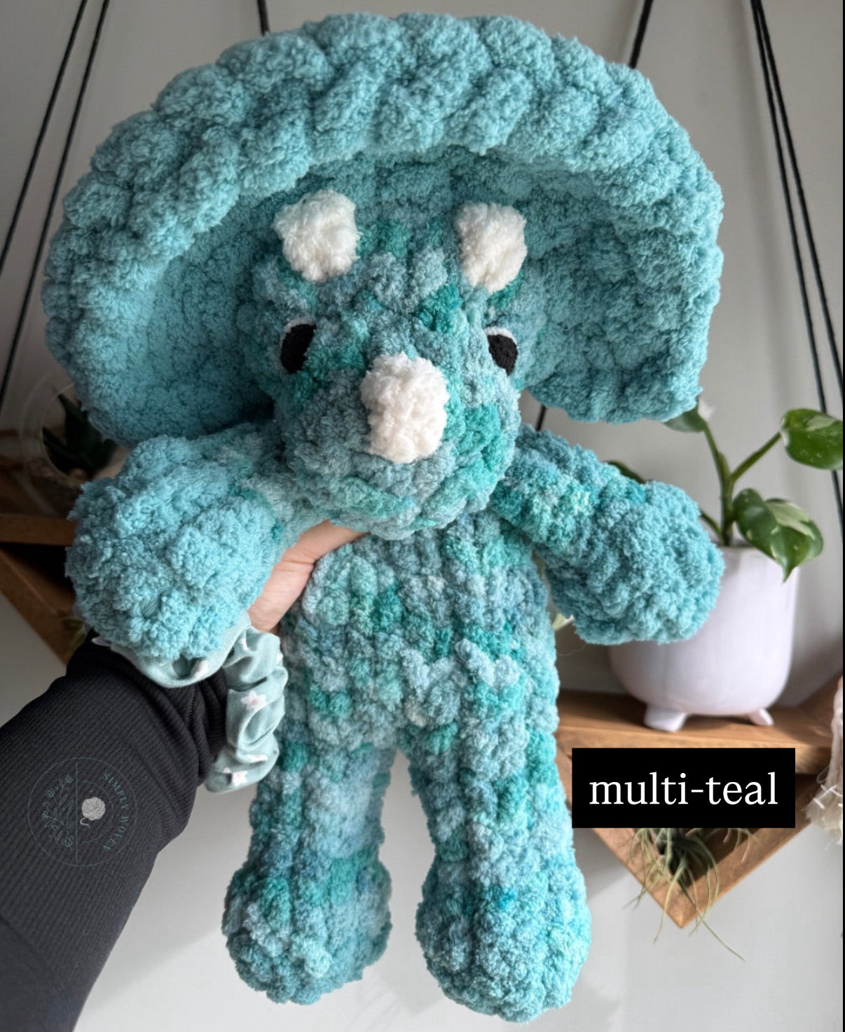 Triceratops snuggler