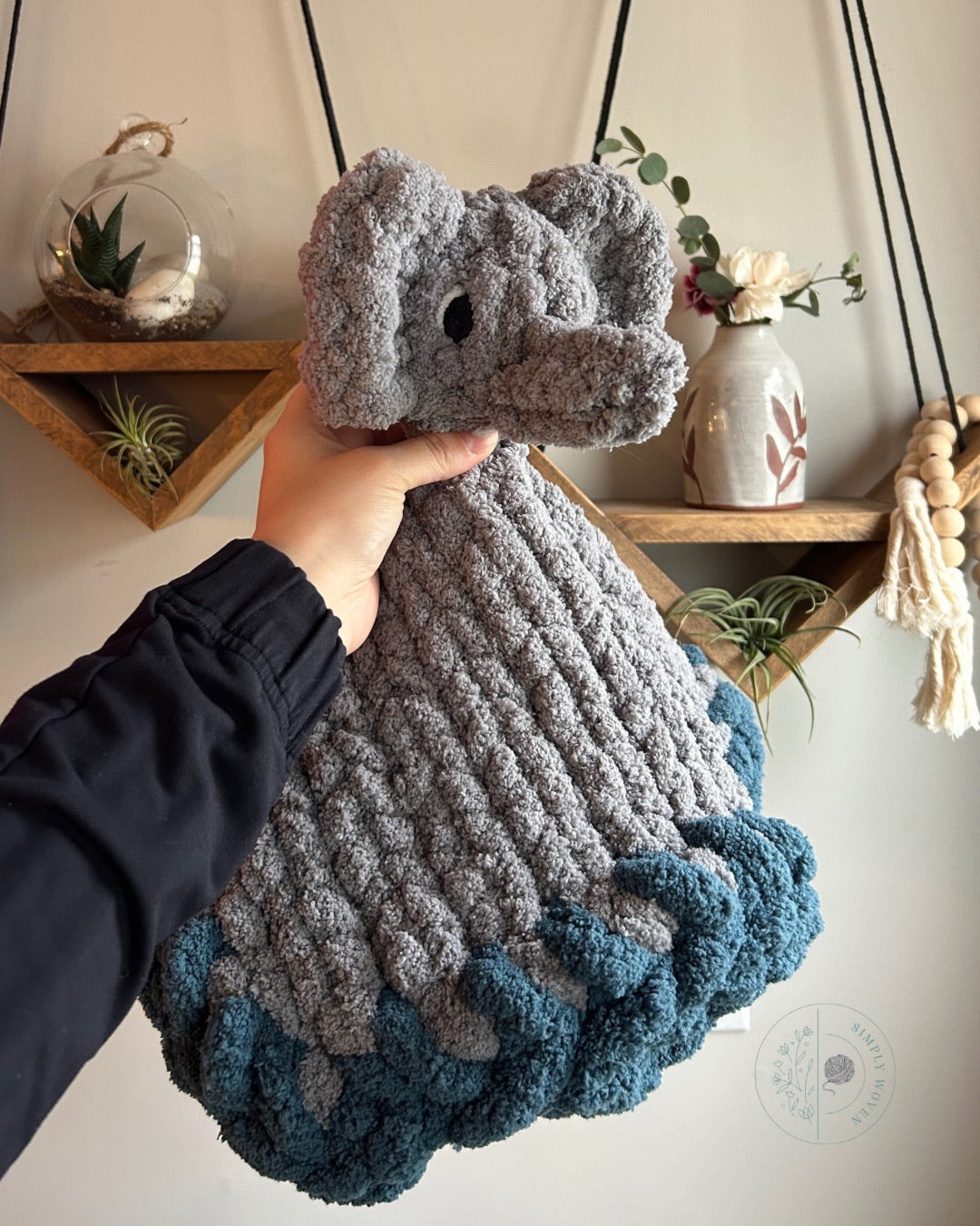 Elephant lovey